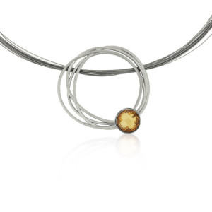 COLGANTE DE PLATA CON PIEDRA COLOREADA