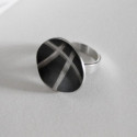 1356 - SILVER RING. R1356