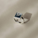 2146 - ANILLO PLATA Y PIEDRA SINTÉTICA. R2146