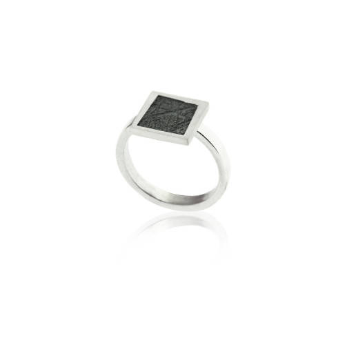 2147 - SILVER RING. R2147S
