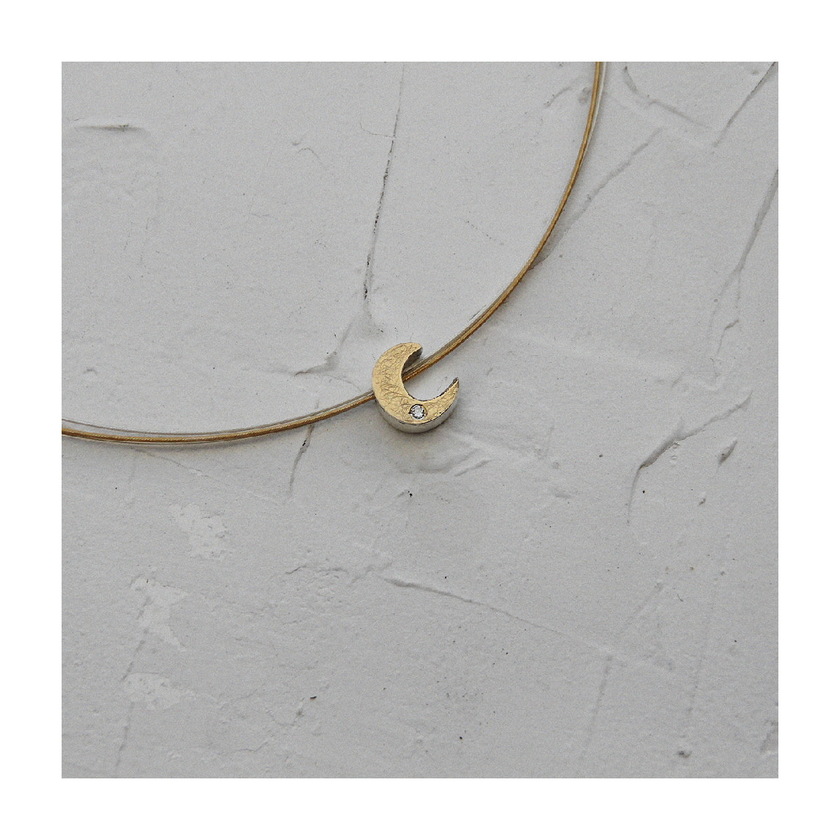 Basic Moon Pendant