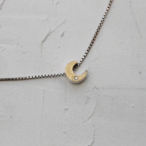 Basic Moon Pendant